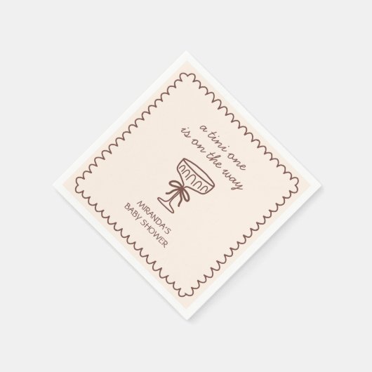 エスプレッソ・マルティニの赤ちゃんシャワーの途中のTiniの1 スタンダードカクテルナプキン (角)