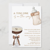 エスプレッソ・マルティニの赤ちゃんシャワーの途中のTiniの1 招待状 (正面)