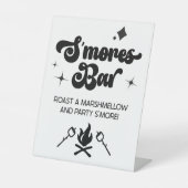 エスモーレスバーマーシュマローストレッツレッツパーティーS'More 台座サイン (正面)
