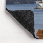 エソプスメドウス灯台の冬の景色 マウスパッド (コーナー)