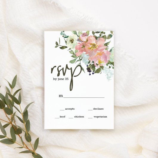 エッグシェルと淡紅色のフラワーモチーフの結婚式RSVPカード 出欠カード