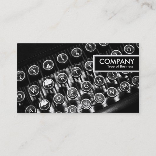 エッジラベル-ヴィンテージタイプライター 名刺 (正面)