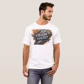 エッジーオレンジTRAIN HARD 引用Tシャツ Tシャツ (正面フル)