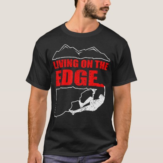 エッジ上に住む登山ギフトボルダリングマウンタ Tシャツ (正面)