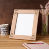 エッチングされたフレーム – 離れ右角オーク材 レーザー彫刻フレーム (左)