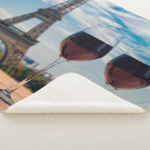 エッフェルタワーとワインの2つのグラス シェルパブランケット (3/4)