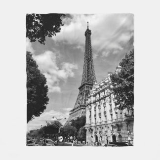 エッフェルタワーアットパリ（フランス） フリースブランケット