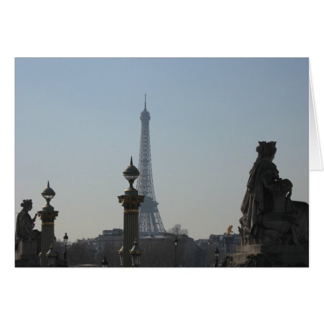 エッフェル塔の眺め (正面横)