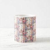エッフェル塔の蝶と花の模様 コーヒーマグカップ (中央)