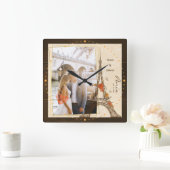 エッフェル塔の近くで抱き合うロマンチックなカップル スクエア壁時計 (ホーム)