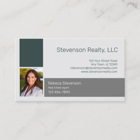 エテ実在ートマーケティング 名刺 (正面)