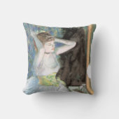 エドガル・ドガの「踊り子の化粧室」 クッション (正面)