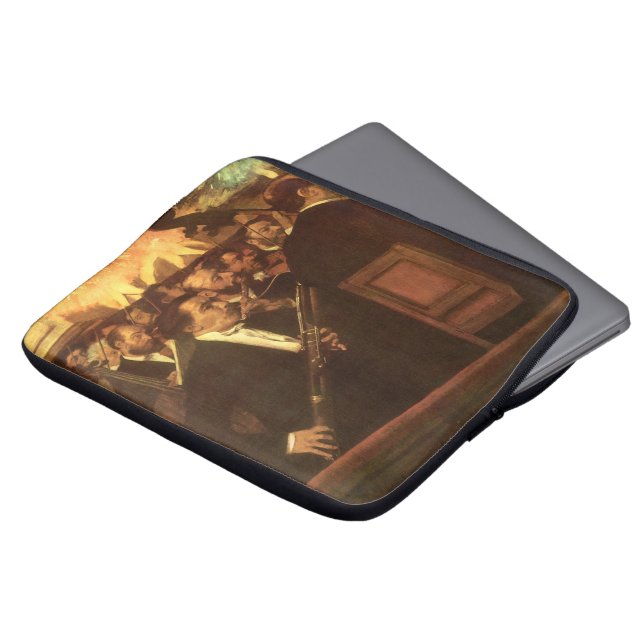 エドガー・デガスによるオペラのオーケストラ、ヴィンテージ・アート ラップトップスリーブ (正面上部)