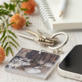 エドガー・デガス – バレエリハーサルステージ キーホルダー (正面右)