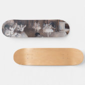 エドガー・デガス – バレエリハーサルステージ スケートボード (横)