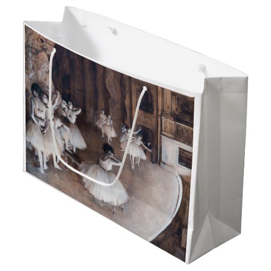 エドガー・デガス – バレエリハーサルステージ ラージペーパーバッグ (正面アングル)