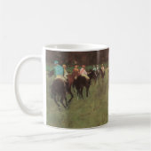 エドガー・ドガのロンシャン競馬場の競走馬 コーヒーマグカップ (左)