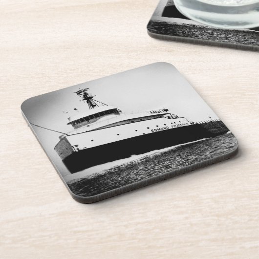 エドマンドFitzgerald コースター (左側)