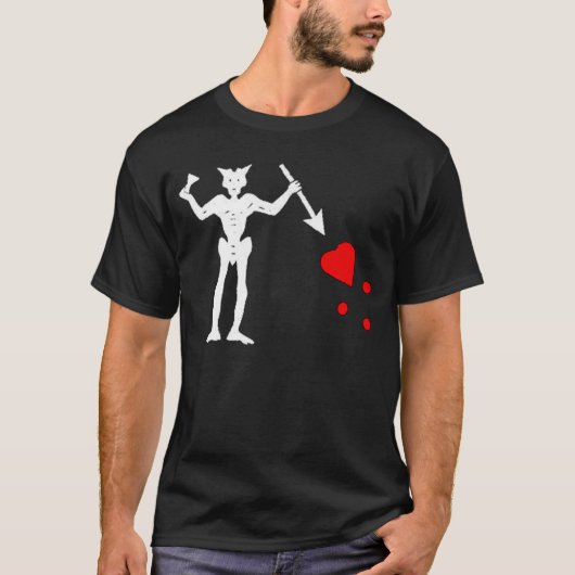 エドワードは教えます(Blackbeard) Tシャツ (正面)