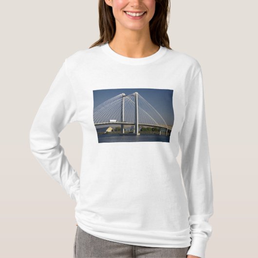 エド・ヘンドラー橋はコロンビア川に架かる Tシャツ (正面)