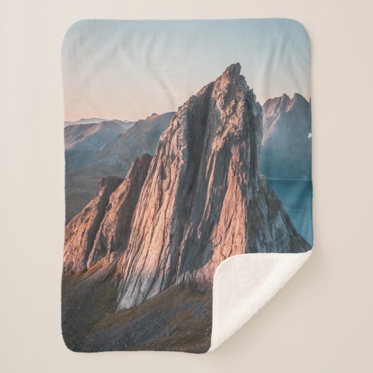 エピックマウンテンノルウェー シェルパブランケット (正面)