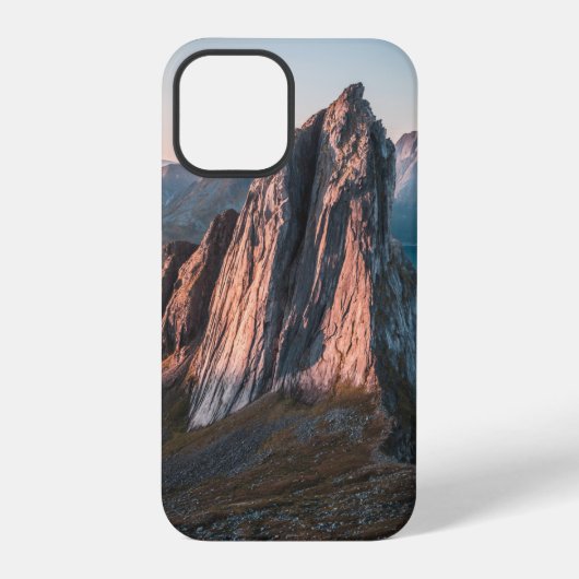 エピックマウンテンノルウェー iPhoneケース (裏面)