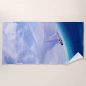 エピック·ウェーブの帆船 ビーチタオル (正面)