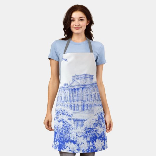 エプロン – 'The Grounds at Pemberley' （青） (着用した状態)