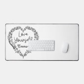 エマを愛して。お前の名前だ。名前をカスタムする デスクマット (キーボード&マウス)