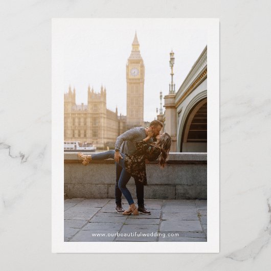 エマエレガントな結婚式の日付を保存 箔招待状 (裏面)