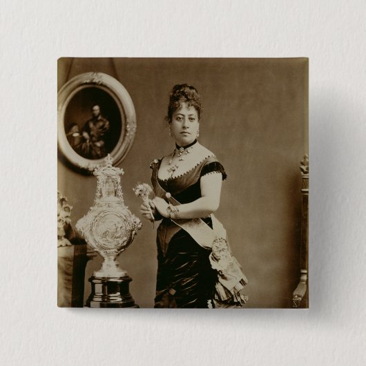 エマ(1836-85年)女王(セピア色の写真) 缶バッジ (正面)