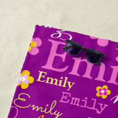 エミリーによっては一流のビーチタオルが開花します ビーチタオル (インサイチュ)