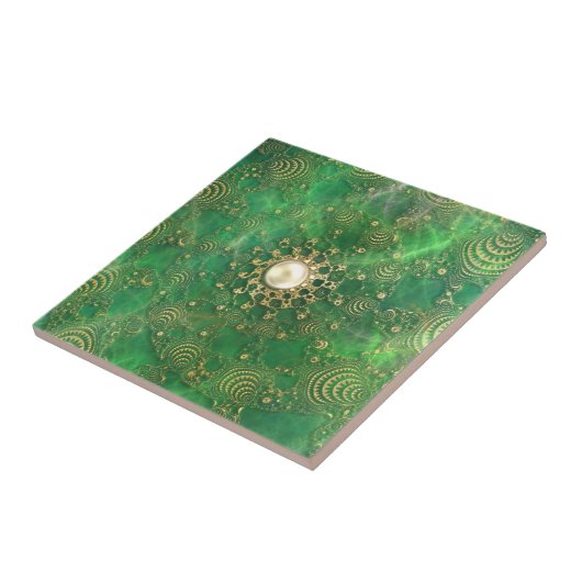 エメラルドの海の装飾的なタイルの下 タイル (側面)