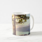 エメラルドの石のコーヒー・マグ コーヒーマグカップ (正面右)