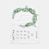 エメラルドの緑の草木のベビーの月例マイル標石 フリースブランケット (正面)