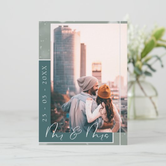 エメラルドグリーンのスクリプト写真Save the Dateカード セーブザデート (スタンド正面)