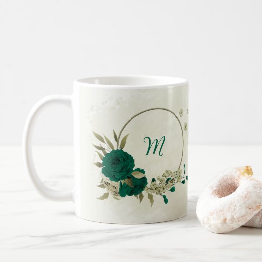 エメラルドグリーンのベージュのお花 コーヒーマグカップ (ドーナツ)