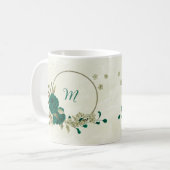 エメラルドグリーンのベージュのお花 コーヒーマグカップ (正面左)