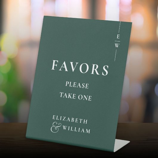 エメラルドグリーンのモダンなイニシャル ウェディングギフト 台座サイン