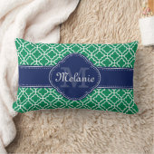 エメラルドグリーンウィットモロッコパターンネイビーモノグラム ランバークッション (ブランケット)