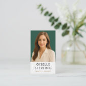 エメラルドグリーン実在金ゴールドエステートブローカープロフェッショナル 名刺 (スタンド正面)