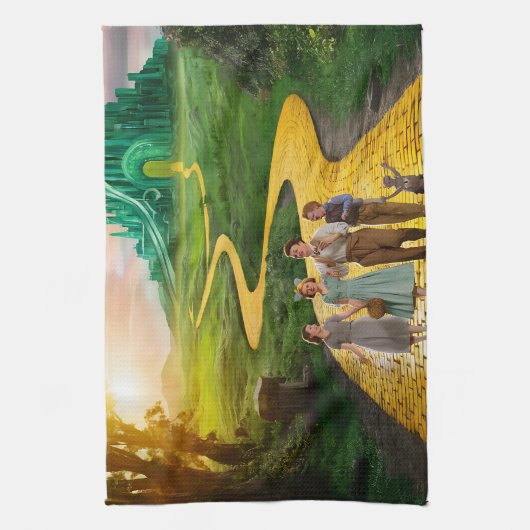 エメラルドシティへのイエローブリックロード キッチンタオル (縦)