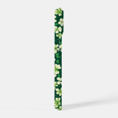 エメラルドシャムロックタペストリー:ダークグリーン喜び iPhone 15ケース (右側面)