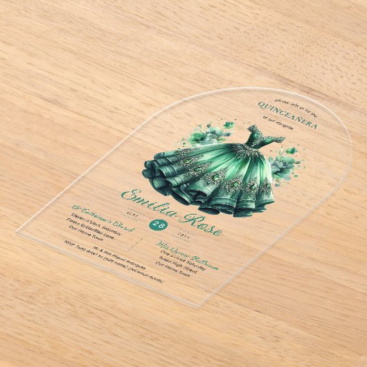 エメラルドスウィート15キンセアニェラグリーンド澄んレス アクリル招待状 (レイダウン)