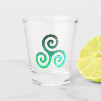 エメラルドトリスケレ古代ケルトのシンボル ショットグラス
