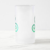 エメラルドトリスケレ古代ケルトのシンボル フロストグラスビールジョッキ (中央)