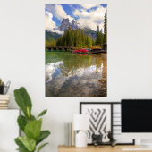 エメラルド湖カヌー ポスター (ホームオフィス)