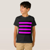 エモピンク&ブラックストライプ-アルタナティブグランジロック Tシャツ (正面フル)