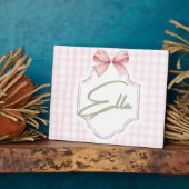 エラちゃんのためのオーダーメイドベビーガール寝室 リボン&ギンガム フォトプラーク (側面)