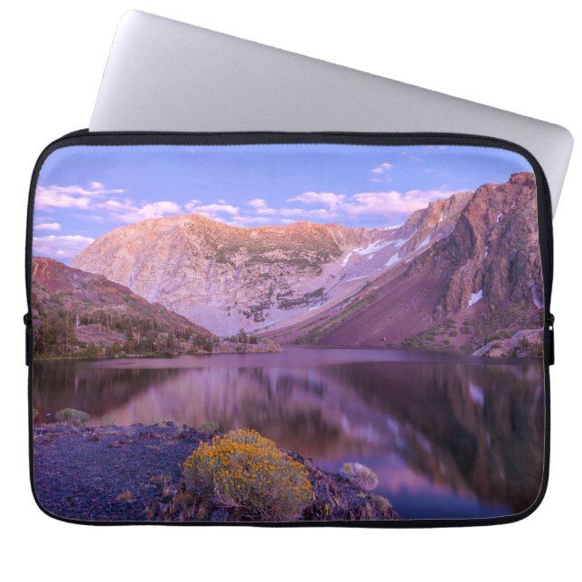 エラリー湖 ラップトップスリーブ (正面)